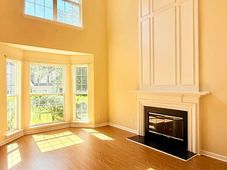 418 Bergen Ave — Photo 4