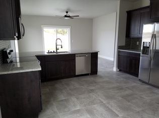 1404 Willow Way, Benton City, WA 99320