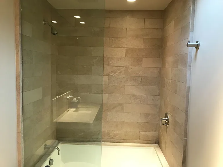 270 W Rumble Rd #D — Photo 13