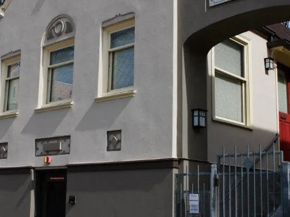 Sterling Court Apartments, 1722 Belmont Ave APT 10, Seattle, WA 98122