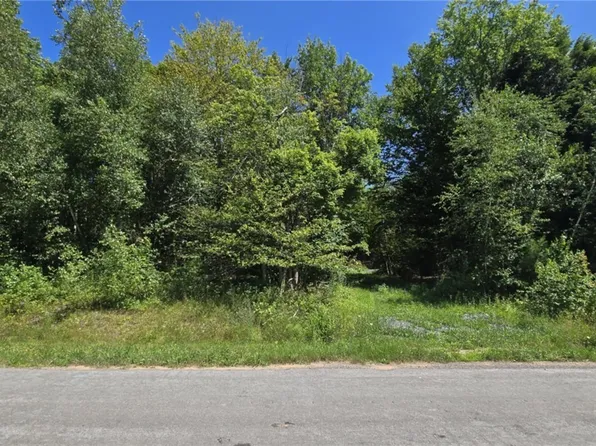 83 Lindsay Ln #7, Hastings, NY 13076