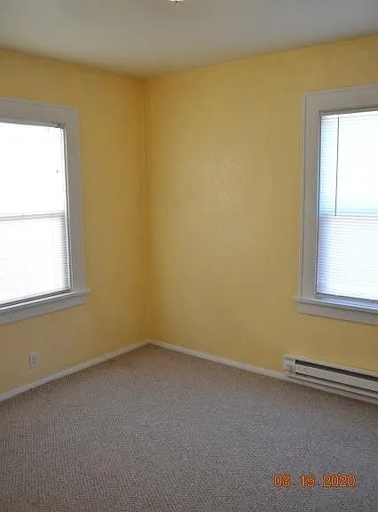 210 McKinley St — Photo 11