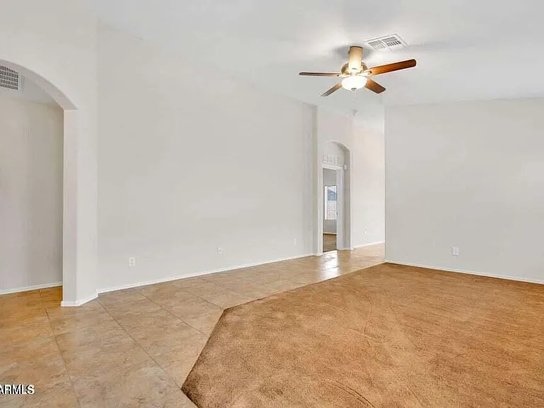 24039 N Mojave Ln — Photo 6