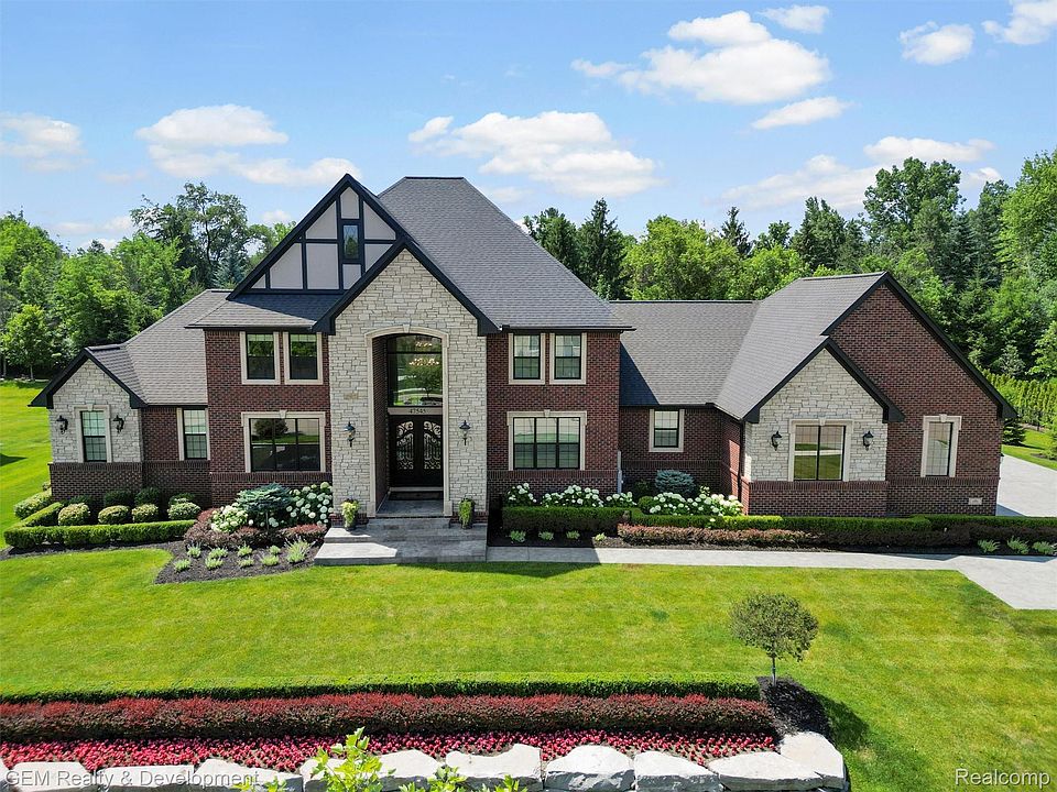 1st image of 47545 Casa Loma Ct