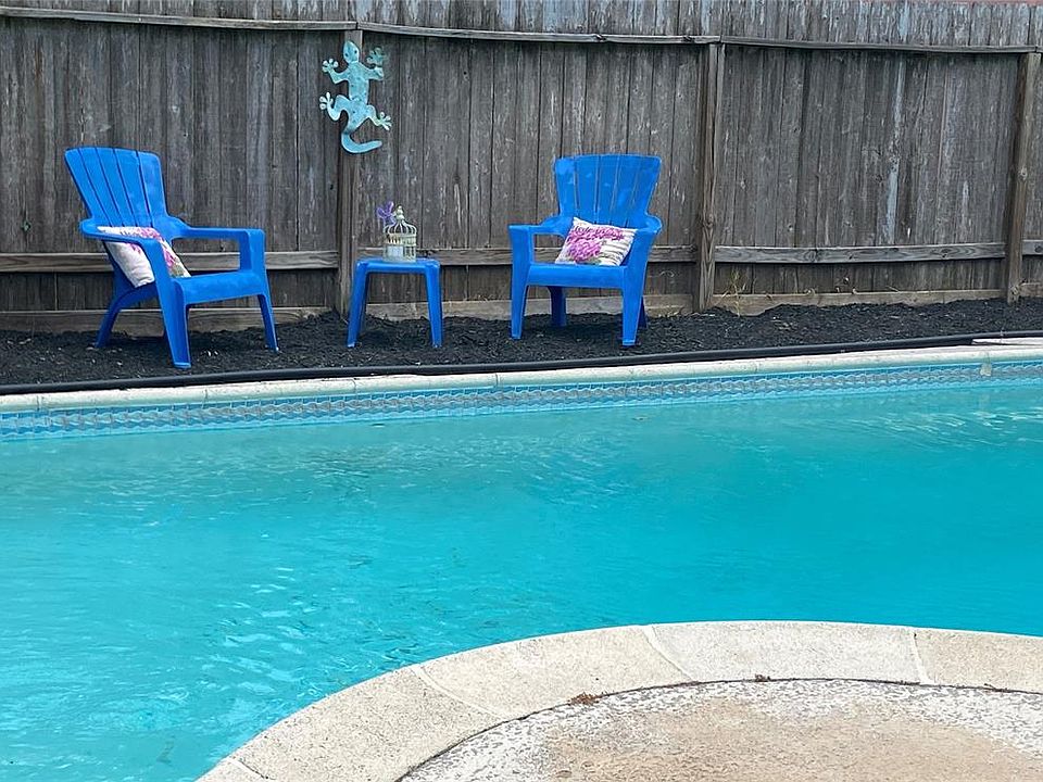 1st image of 8206 Twin Hills Dr