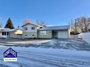 620 W Ln, Lander, WY 82520