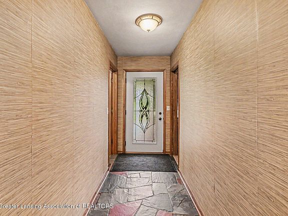 5th image of 6950 Delta River Dr