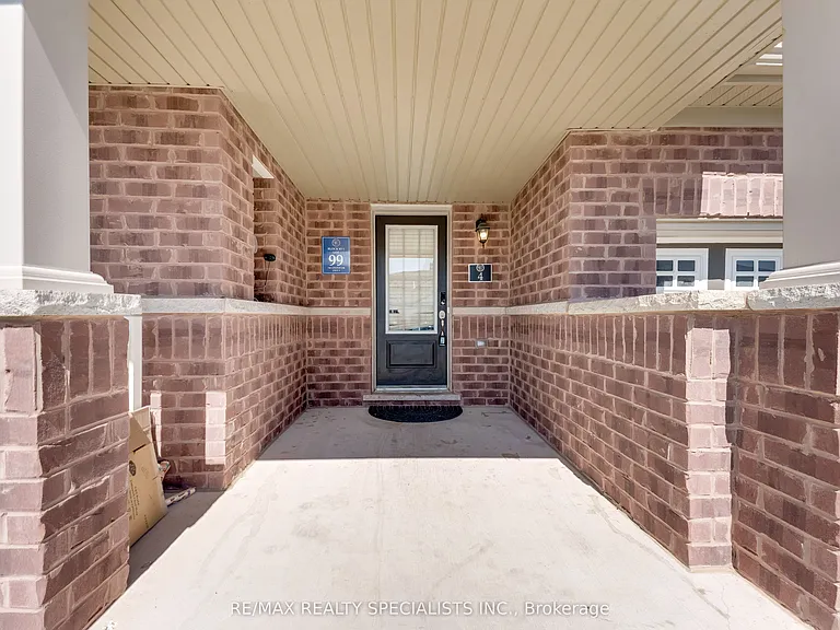 740 Linden Dr #4 — Photo 3