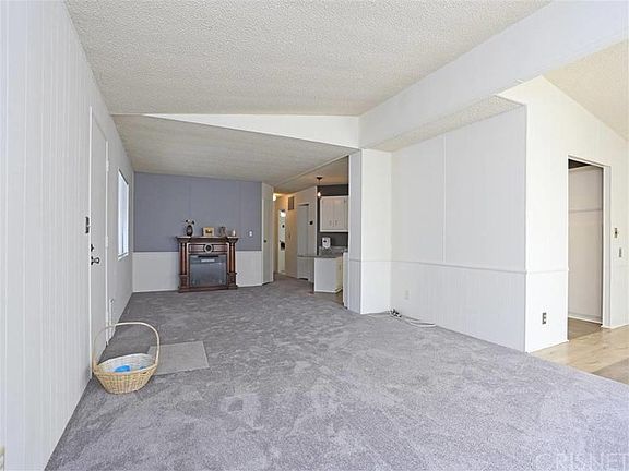 4th image of 2440 Cranberry Dr #19