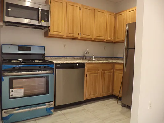 Rented by L.Nelson & Associates | media 8