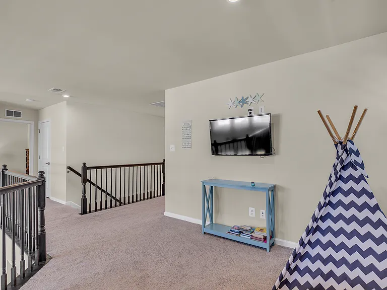 36263 Windsor Park Dr — Photo 40