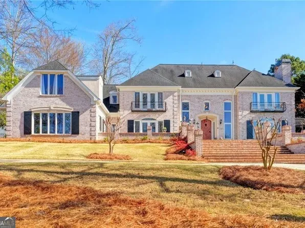 2035 Derby Ln, Braselton, GA 30517