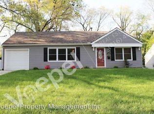 2604 W 76th St, Prairie Village, KS 66208