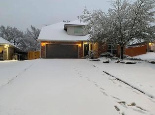 2004 Ravenstone Loop, College Station, TX 77845