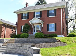 2028 Village Dr, Louisville, KY 40205