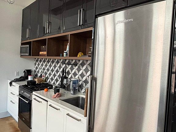 3rd image of 41-21 28th St #6C