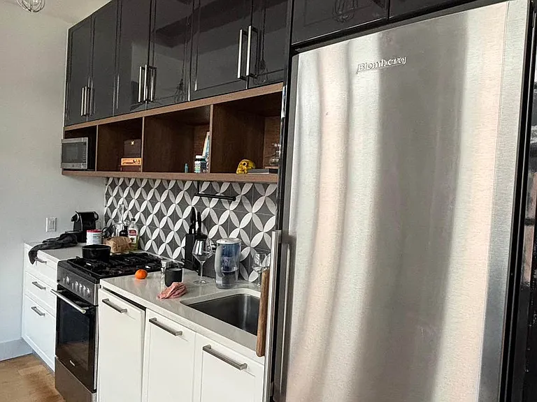 41-21 28th St #6C — Photo 3