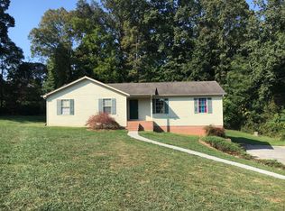 657 Blackberry Ln, Morristown, TN 37814