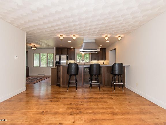 3rd image of 6161 Ormada Dr
