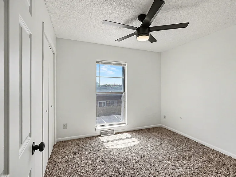 Apartments at Georgetown — Photo 8