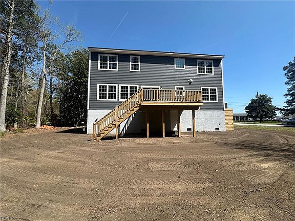 4th image of 207 Hall Rd
