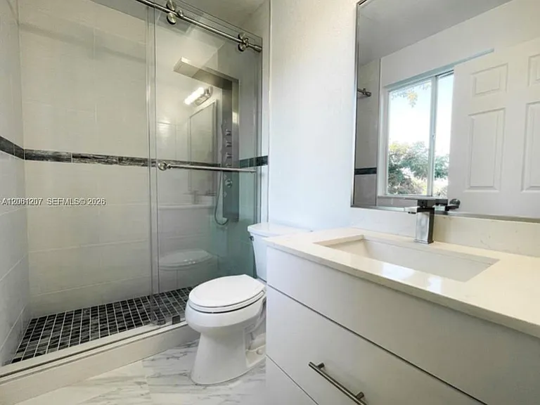 2430 SE 14th Ave #276 — Photo 15