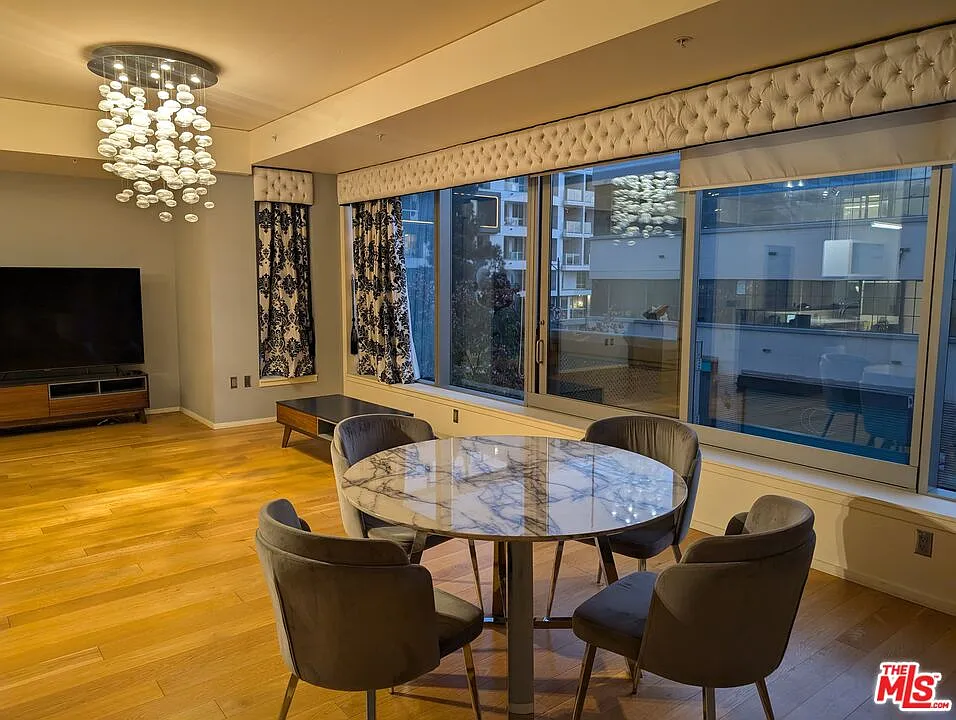 1 bed, 1.5 bath, 1090 sqft, $3,000 — Photo 3
