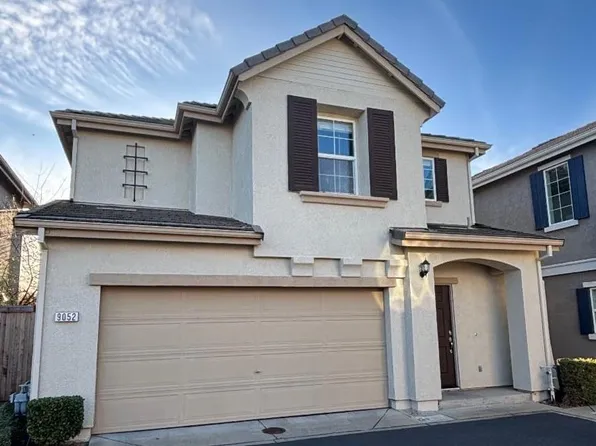 9052 Cortina Cir #219, Roseville, CA 95678