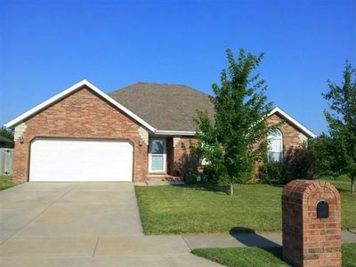 5105 S Fieldstone Rd, Battlefield, MO, 65619