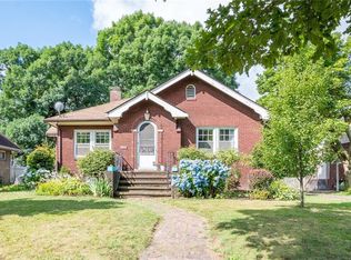 3520 West Blvd, Cleveland, OH 44111