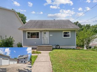 129 Lambert Dr, Manassas Park, VA 20111