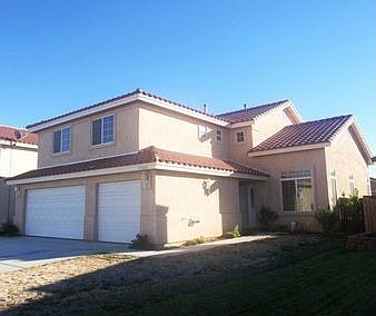 3rd image of 17641 Caprice Way