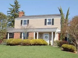 412 Gaywood Cir, Pittsburgh, PA 15241