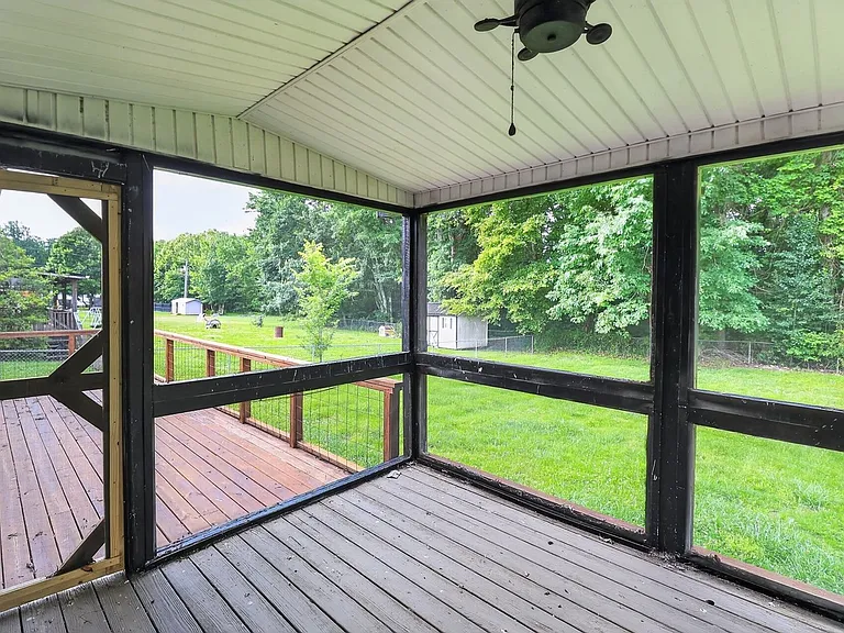 78 Misty Dr — Photo 30
