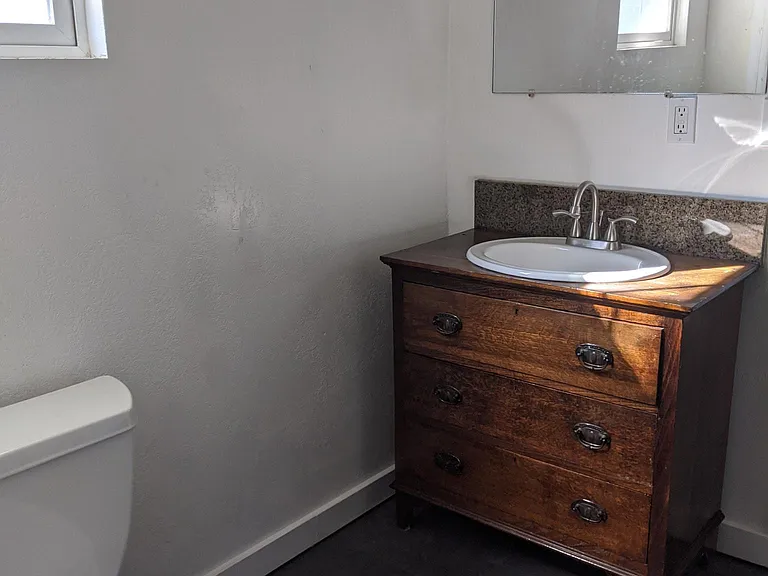 McFarland Dr — Photo 17