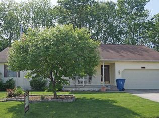 1110 Grenelefe St, Mount Carmel, IL 62863