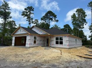 61 Pinewood Dr, Carolina Shores, NC 28467