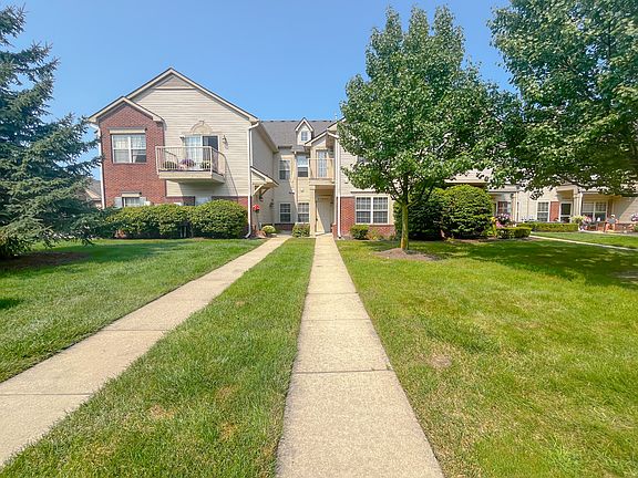 2nd image of 23855 Greenwood Dr #23855