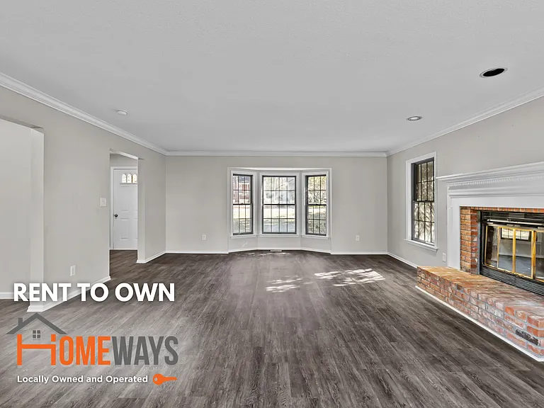8977 Big Bend Blvd — Photo 1