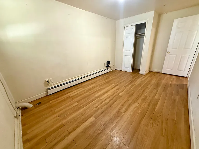 32 President St #1 — Photo 4