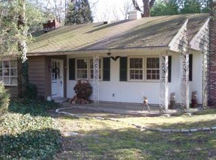 3 Phillips Rd, Mount Laurel, NJ 08054