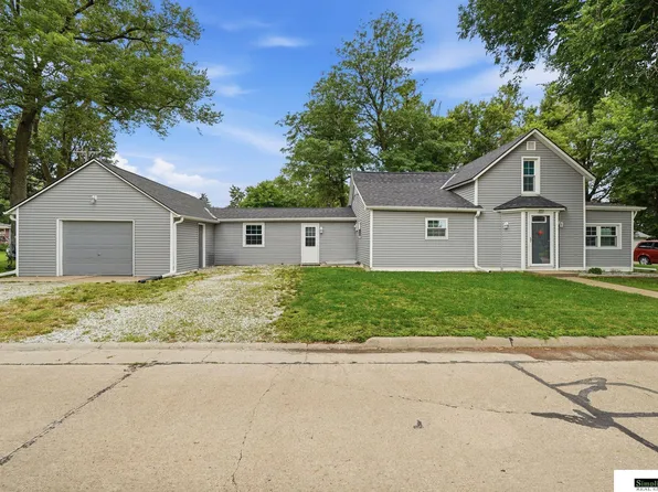 601 A St, Utica, NE 68456