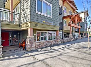 128 4th Ave S APT 301, Edmonds, WA 98020