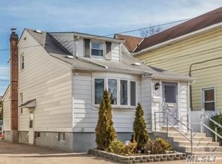 653 Arcadian Ave, Valley Stream, NY 11580