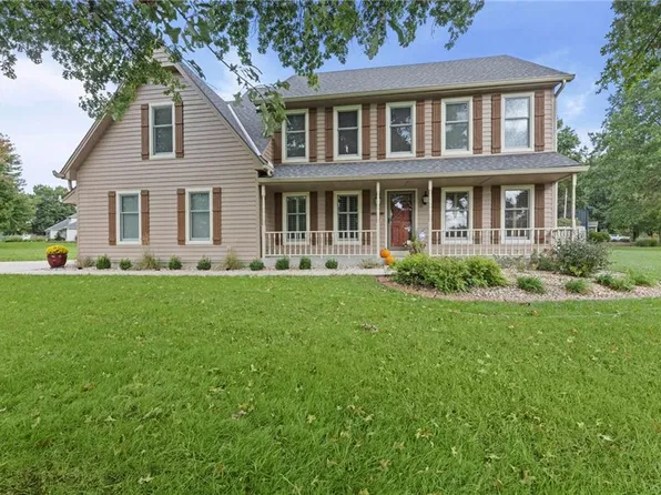 12272 W 154th Ter, Overland Park, KS 66221