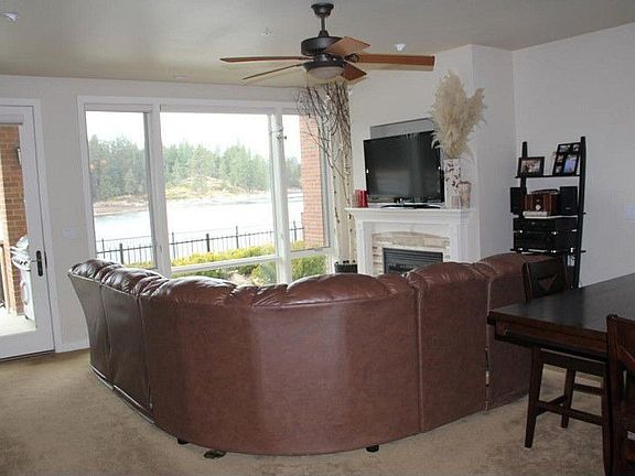 4th image of 355 W Waterside Dr APT 102