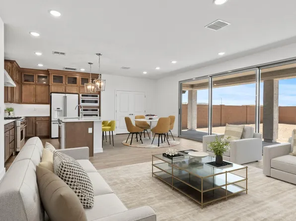 8041 W Griswold Road, Peoria, AZ 85345