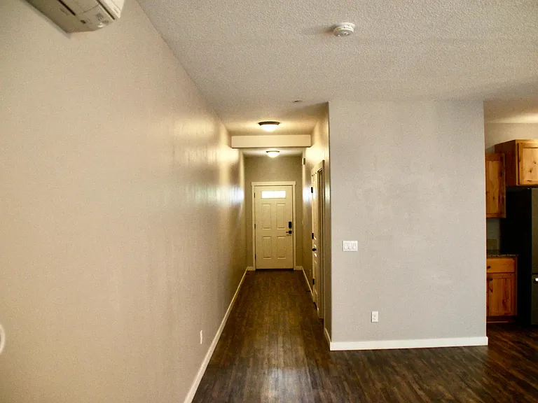 60 N 41st Pl — Photo 5