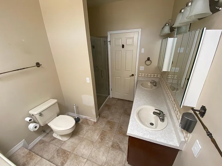 136 S Navajo Dr — Photo 23