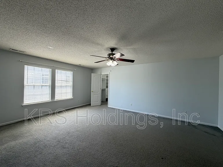 3503 Sedgefield St — Photo 16